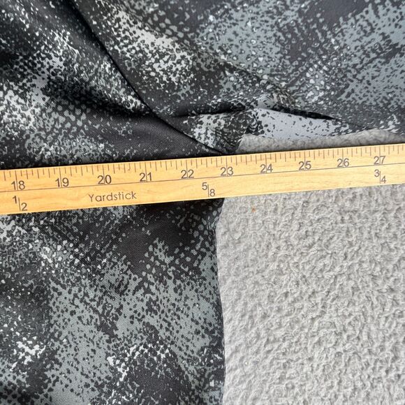 Nike Training Hoodie Large Gray Black Digital Camo Therma Fit Sweatshirt Sweater - Picture 12 of 14